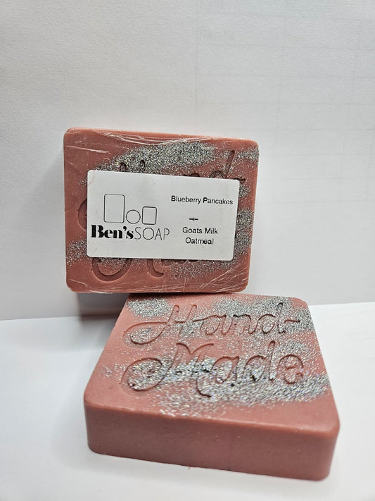 Blueberry Pancake scent in a combination of Goat's milk and Oatmeal Saop